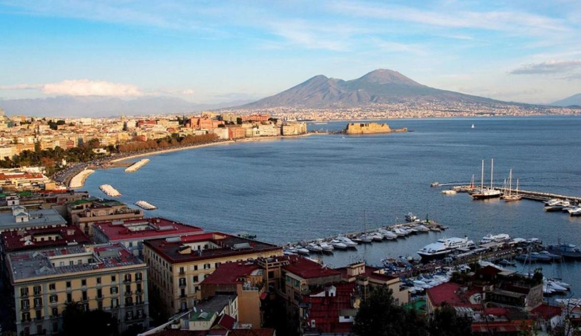 Fiftythree House - In The Heart Of Appartamento Napoli